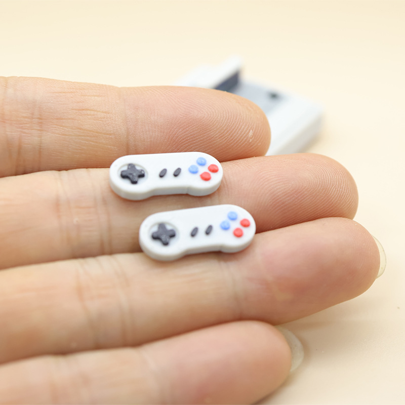 1set Dollhouse Mini Retro Game - Retro Gaming Unit 评论和价格