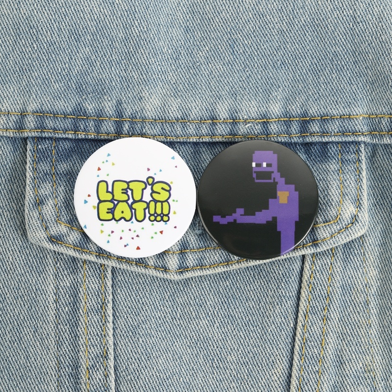 Horror Game Antagonist Pin Pur - Retro Gaming Style 评论和价格